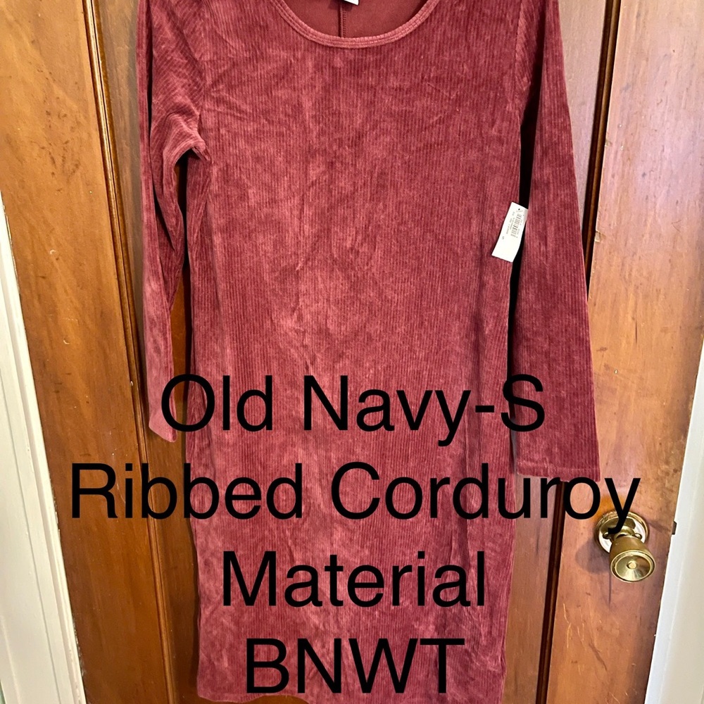 BNWT Bodycon Mid-Length dress.